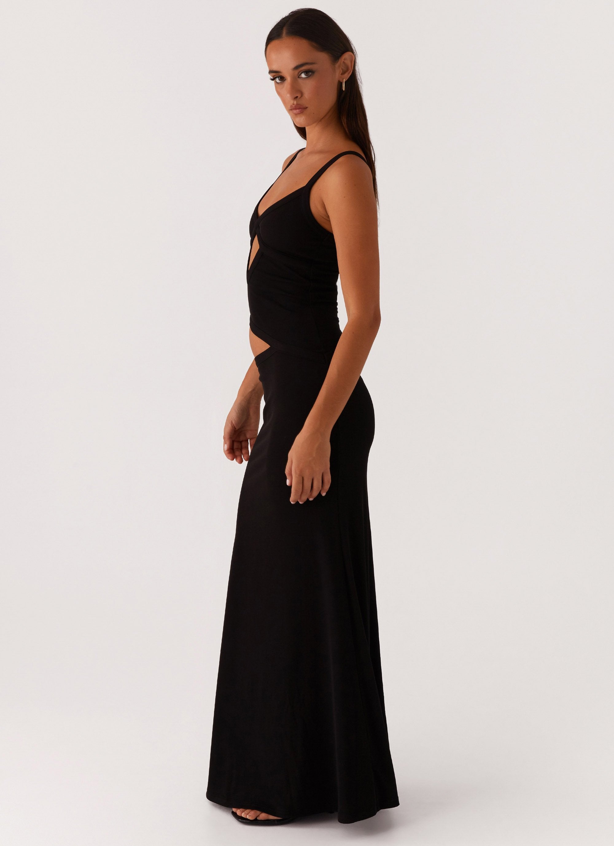 Seléna™ | Cut-Out Maxi Dress